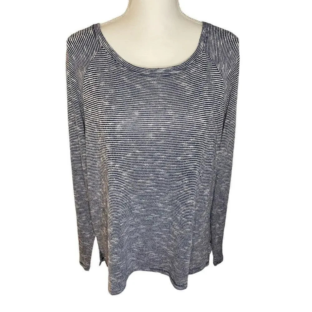 Gap‎ Women’s XL Blue & White Striped Long Sleeve Top
